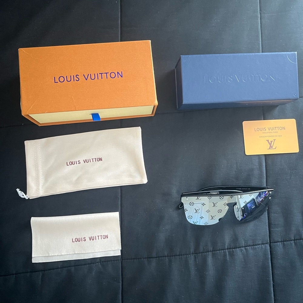 Louis Vuitton Unisex Sunglasses